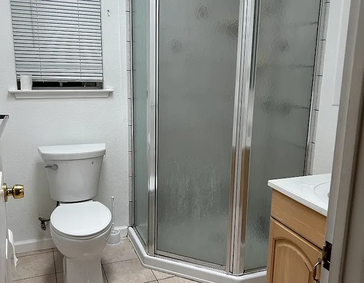 145 Poinsettia Ave — Photo 4