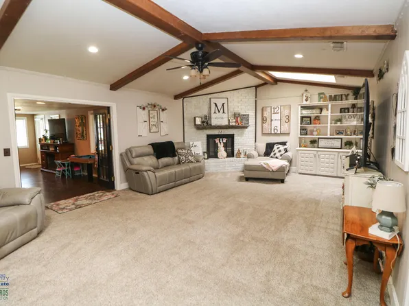 109 E 26th St, Littlefield, TX 79339