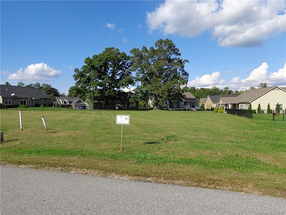 1st image of 88 Blacksmith Run Dr #17