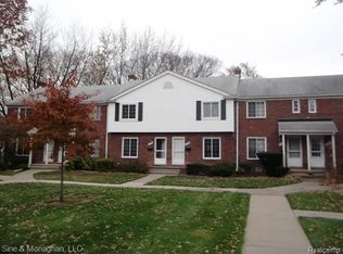 22934 Allen Ct, Saint Clair Shores, MI 48080