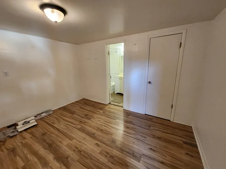 201 E Alice Ave — Photo 21