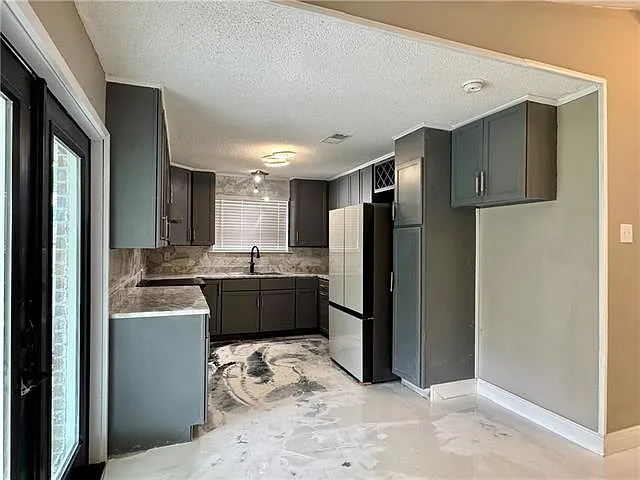 5128 Eden Roc Dr — Photo 5