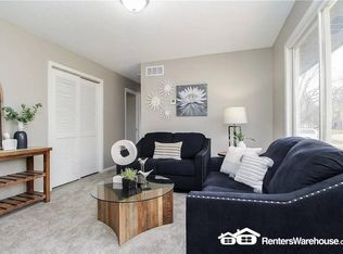 1933 E 25th St, Des Moines, IA 50317