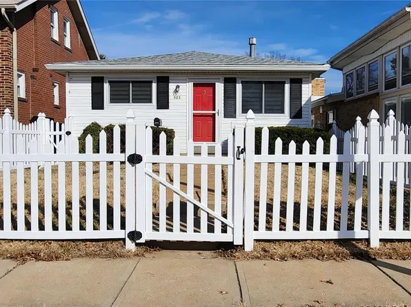 923 Fillmore St, Saint Louis, MO 63111