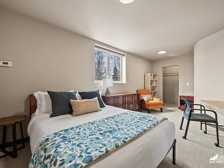 3921 E 65th Ave #2 — Photo 8