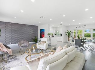 1049 W Palmetto Park Rd, Boca Raton, FL 33486