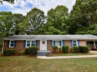 6620 El Rancho Dr, Rural Hall, NC 27045