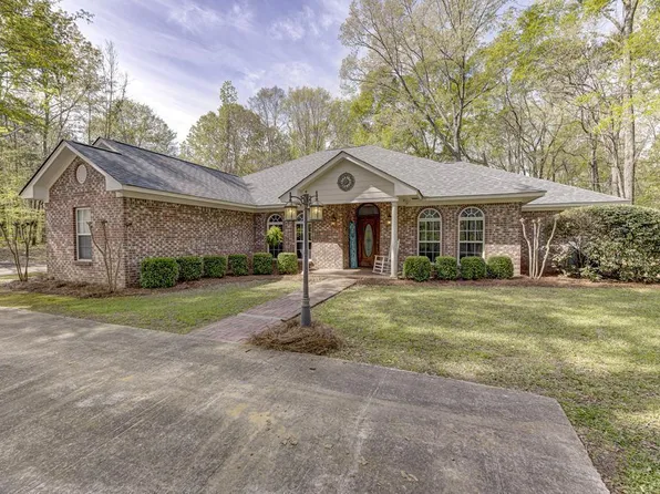 202 Center Point Rd, Vicksburg, MS 39183