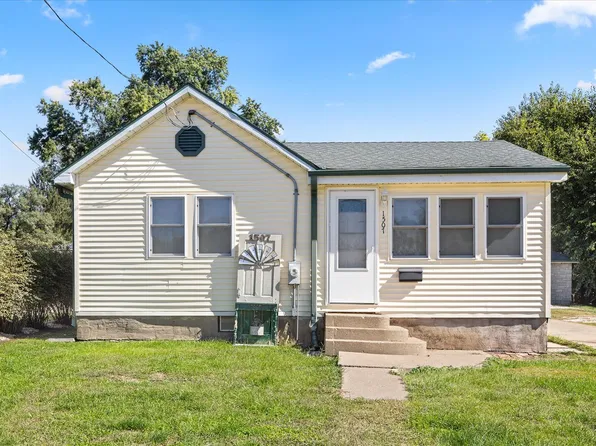 1507 Union St, Streator, IL 61364