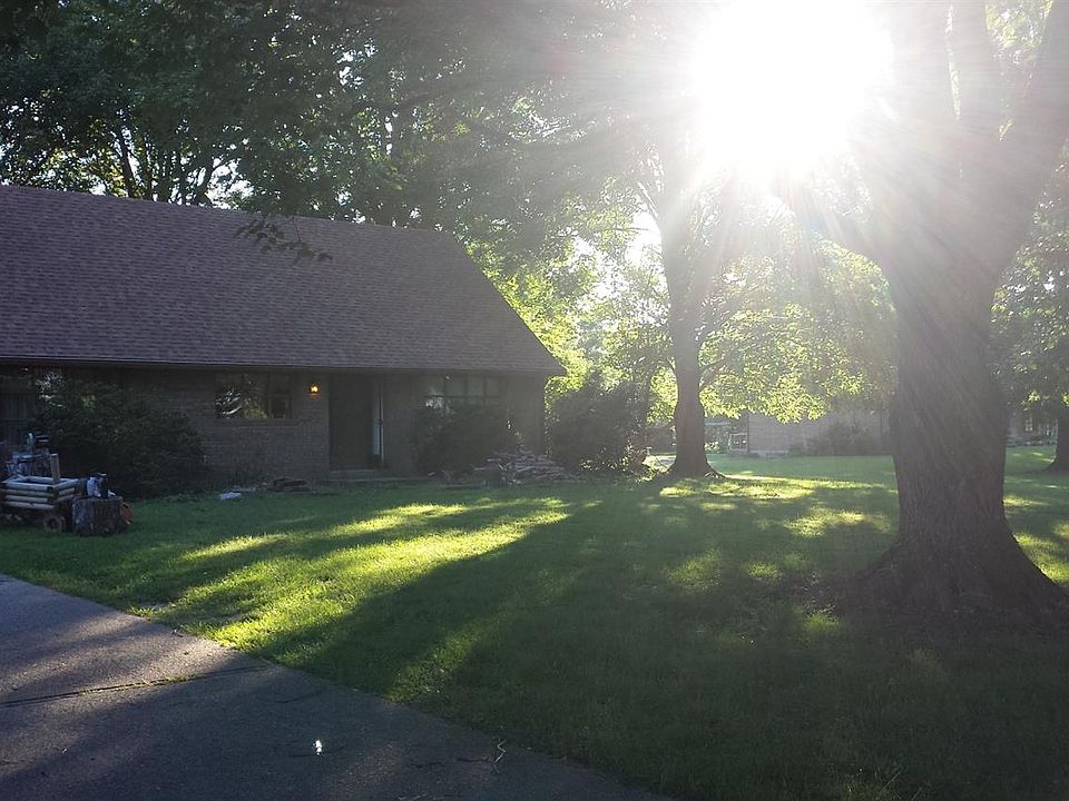 2nd image of 7151 Pleasant Valley Rd