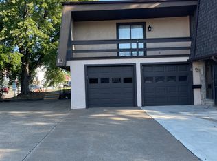 750 Fairdale Rd APT A12, Salina, KS 67401