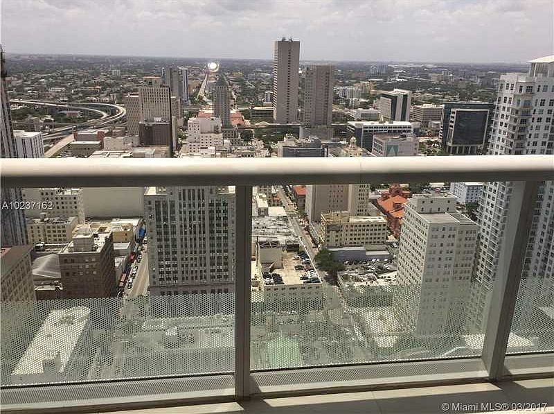 2nd image of 50 Biscayne Blvd APT 4903