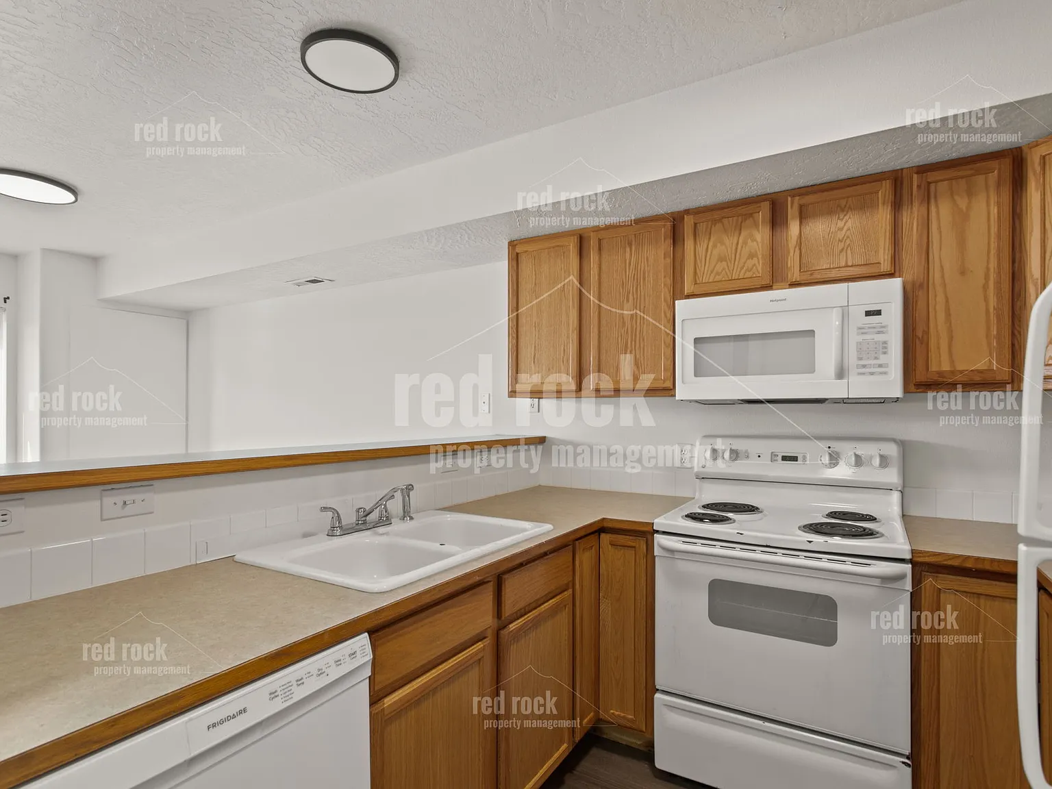 PC - 4935 North Jasmine Lane - 1 — Photo 4