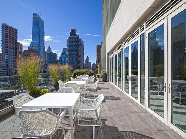 301 East image 13 of 15