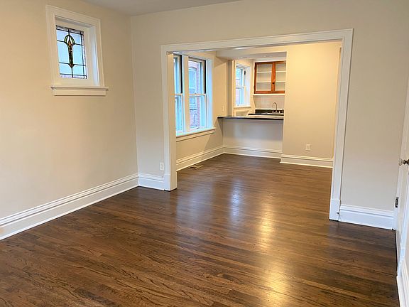 3rd image of 4927-4929 Lindenwood Ave #4929-1F