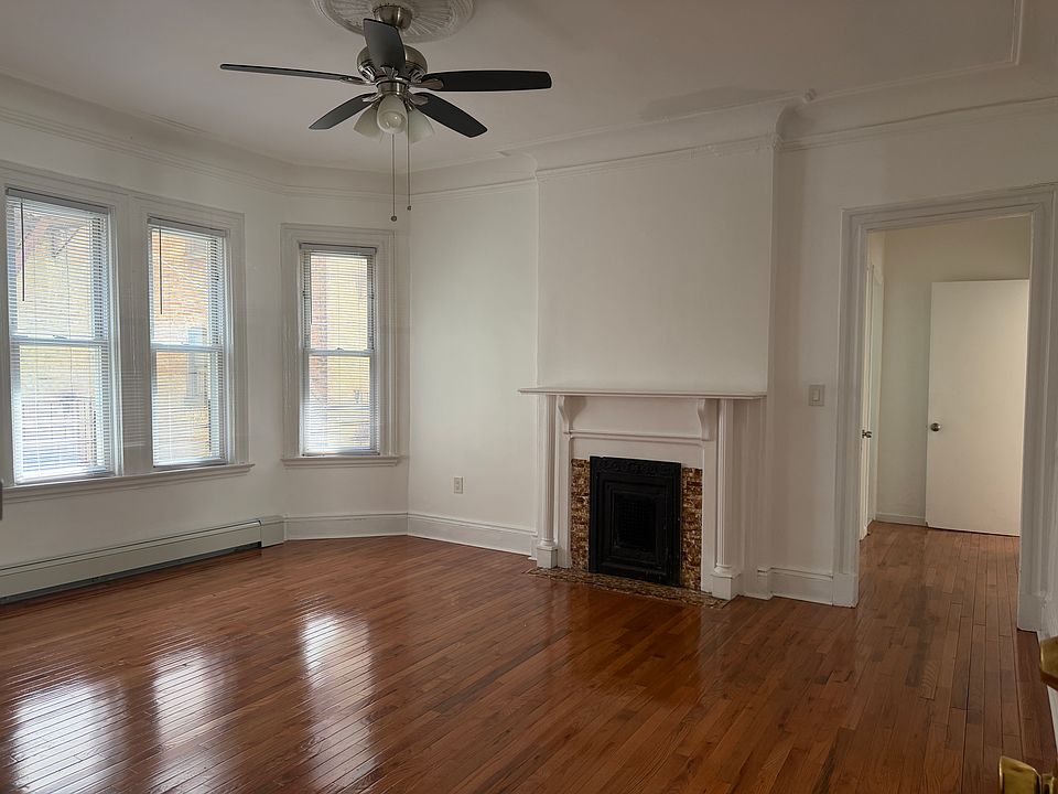 1st image of 1918 Cortelyou Rd #2