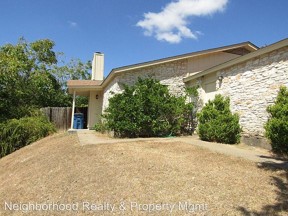 3rd image of 9904-A Hundred Oaks Cir