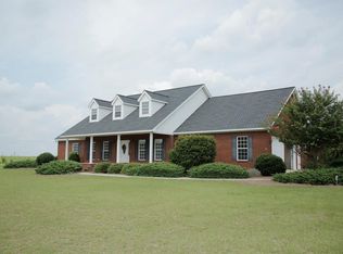 410 Milton Varnadore Rd, Reidsville, GA 30453