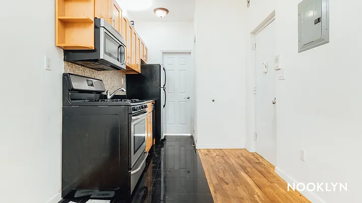 Rented by Nooklyn NYC LLC | media 3