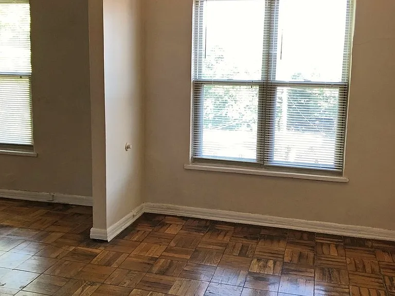 The Bauer Apartments — Photo 19