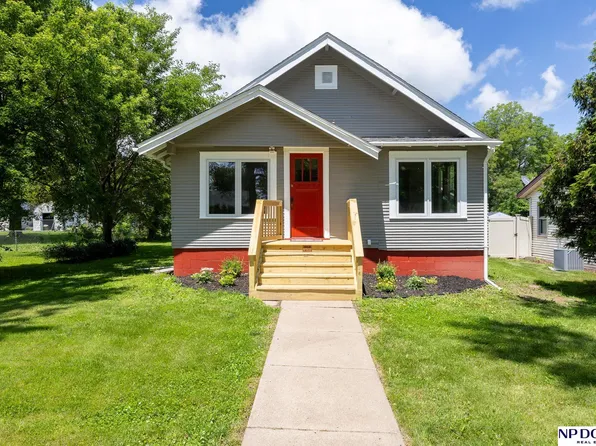 914 4th St, Milford, NE 68405