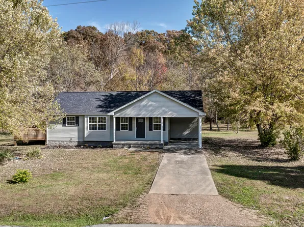 360 Hickory Grove Ln, Stanton, KY 40380