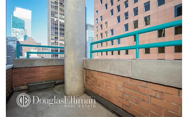 Rented by Douglas Elliman | media 27