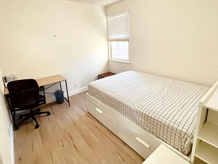 1029 Carnelian Ter — Photo 11