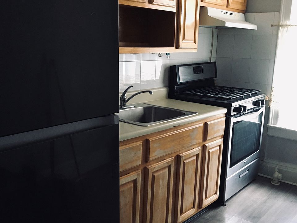 1st image of 7215 13th Ave Floor 3