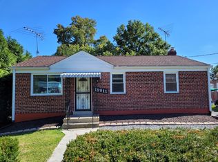 11911 Rocking Horse Rd, Rockville, MD 20852