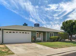402 Stanislaus St, Lodi, CA 95240