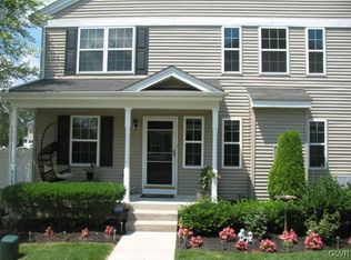 4165 Bunker Hill Dr N, Coopersburg, PA 18036