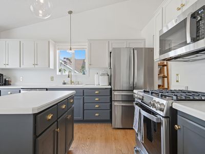 12616 Elm Pkwy, Rogers, MN, 55374