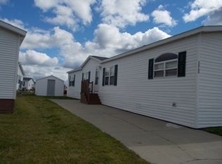 58782 Meadow Creek Blvd, Lenox, MI