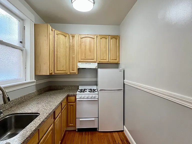 1350 Pine Street — Photo 7