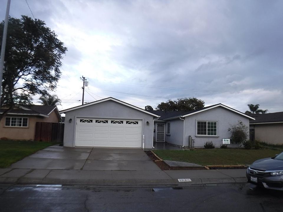 1st image of 1640 N Kensington Ave