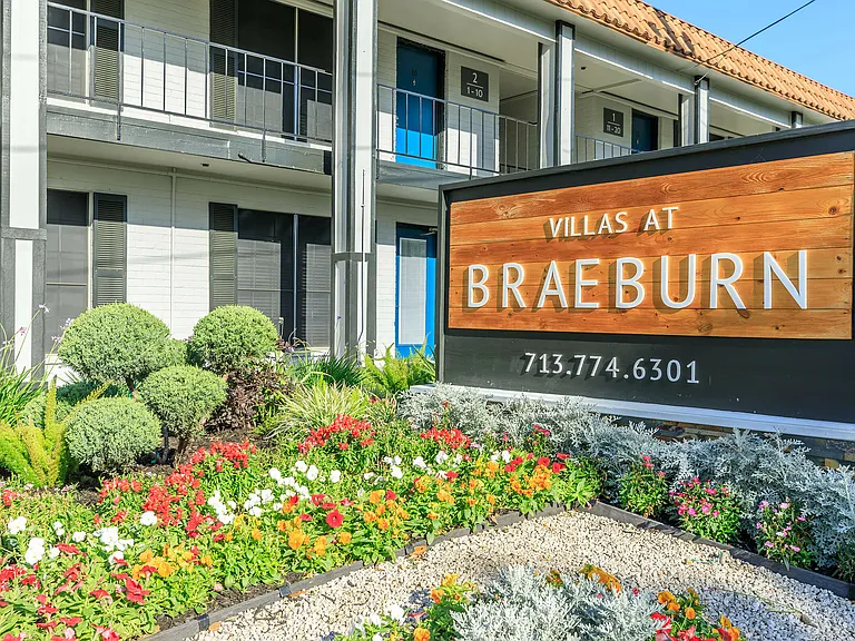 Villas At Braeburn — Photo 54