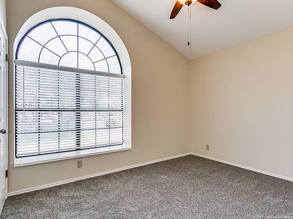 3rd image of 3238 Falcon Grove Dr