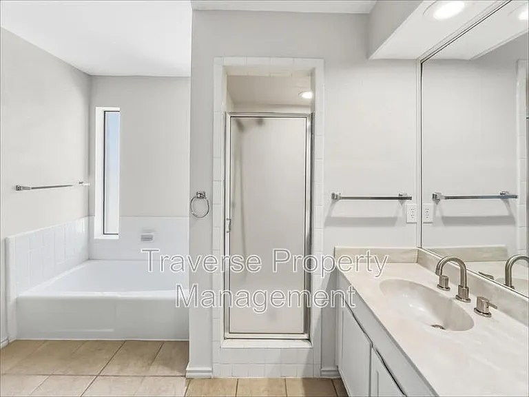 5407 Ledgestone Dr #5405 — Photo 12