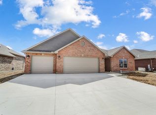 1105 Auburn St, Troy, OH