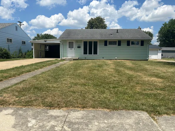 1026 Edwards St, Saint Marys, OH 45885