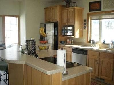 4th image of 1201 Lance Ln