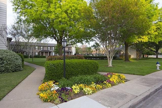1st image of 6369 Oriole Dr #6369