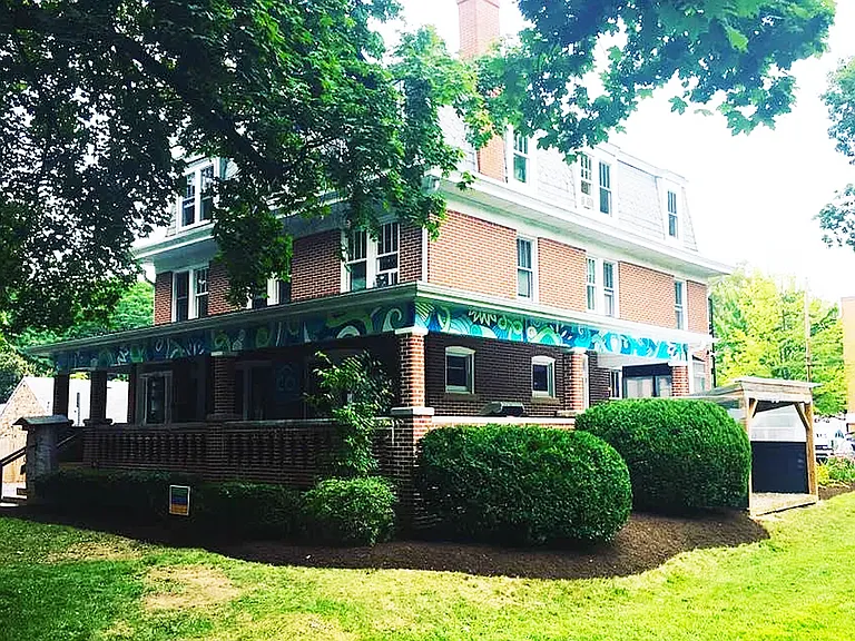 244 E Nittany Ave — Photo 27