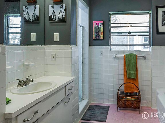 Main floor bath