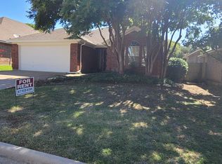 6517 Stockton Dr, Fort Worth, TX 76132