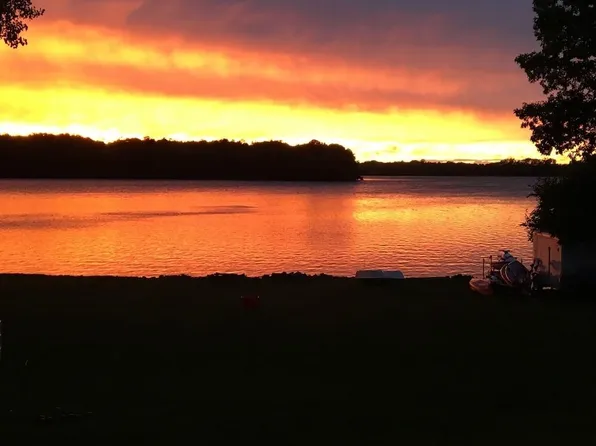 8603 Glacier Ln N, Maple Grove, MN 55369