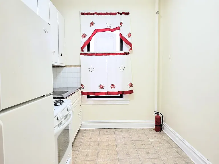 6715 8th Ave #3F — Photo 8