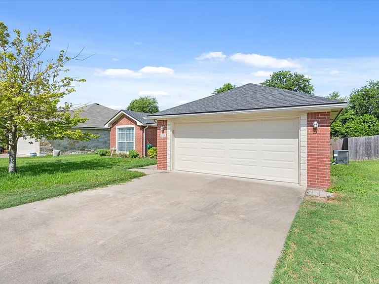 4524 Canyon Rdg — Photo 30