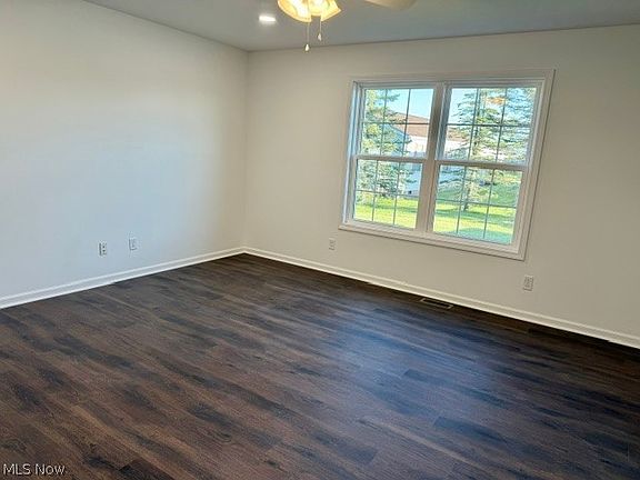 4th image of 51986 Blue Spruce Dr
